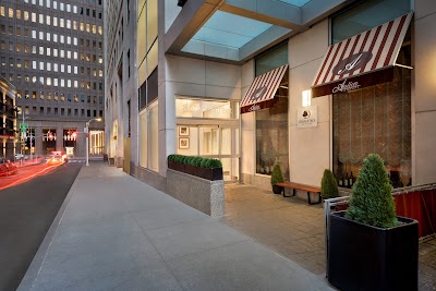DOUBLETREE BY HILTON NYC FINANCIAL