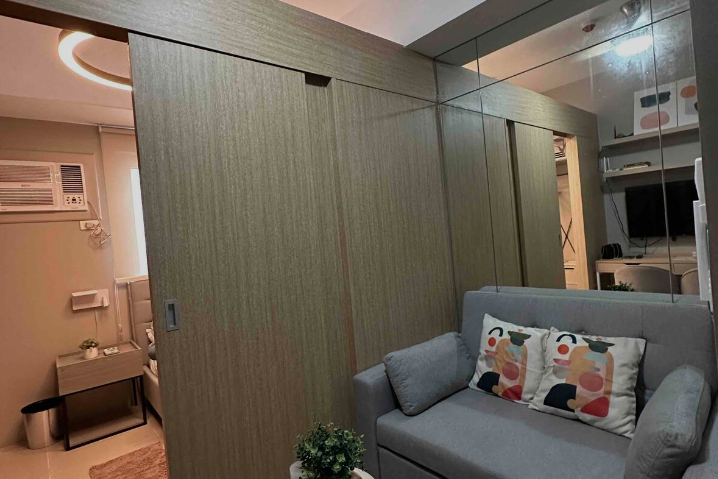 #55 FERN AT GRASS RESIDENCES TOWER 5