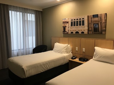 TRAVELODGE PHILLIP STREET staycation in manila philippines