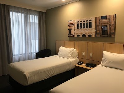 TRAVELODGE PHILLIP STREET staycation in manila philippines